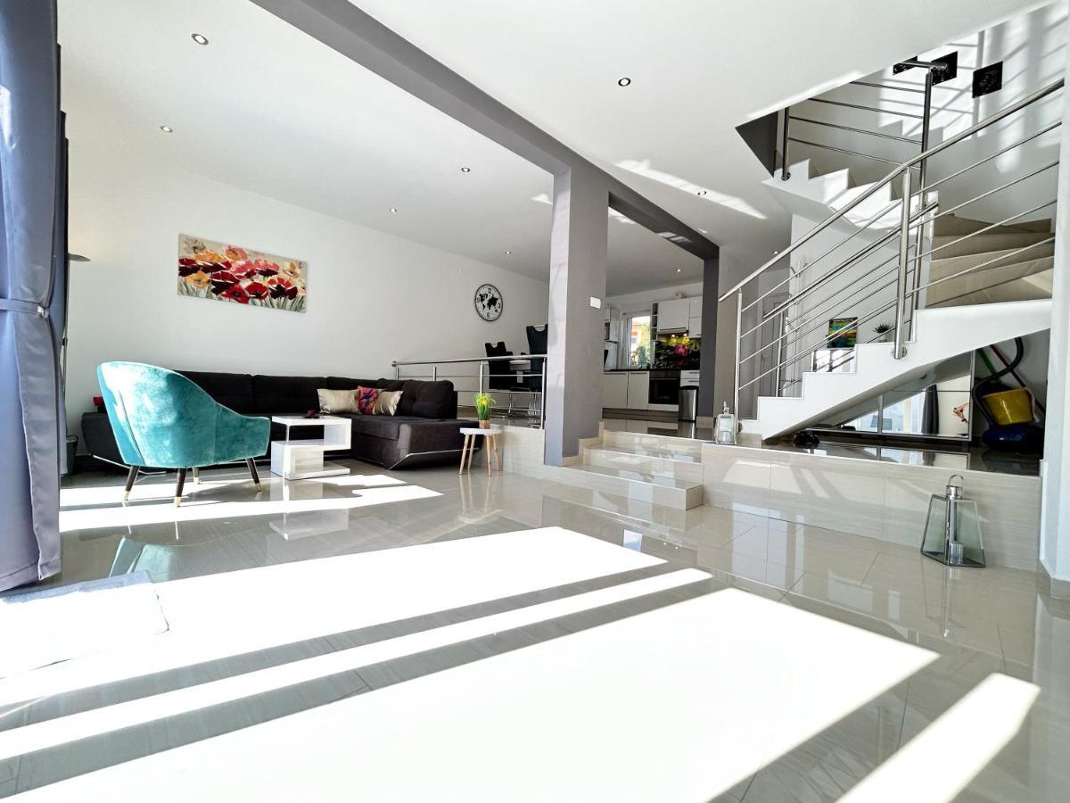 Holiday House "Sabine Green" Skrbčići Екстериор снимка