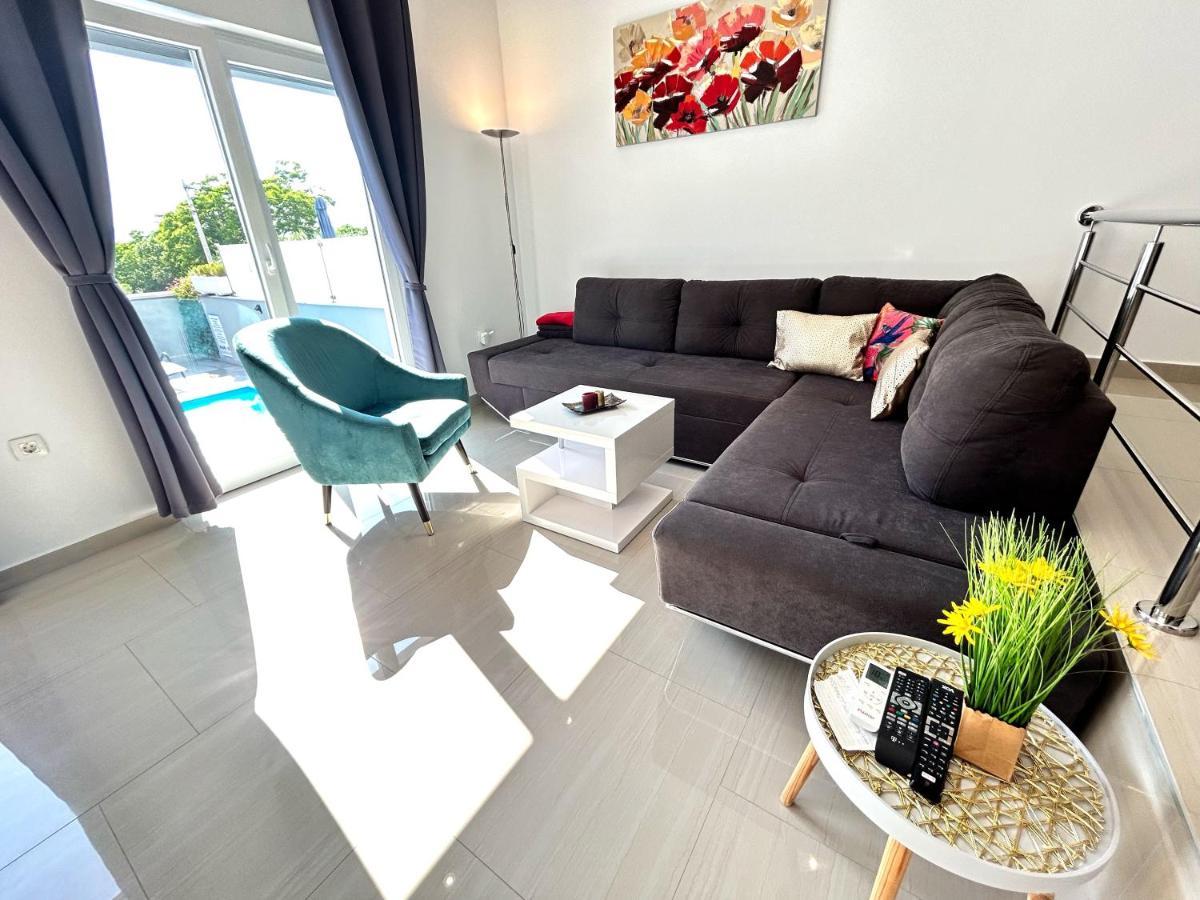 Holiday House "Sabine Green" Skrbčići Екстериор снимка